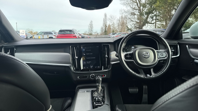 Volvo S90 2.0 D4 R DESIGN 4dr Geartronic Diesel Saloon